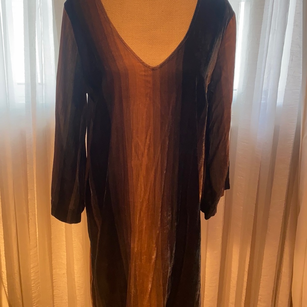 Ottod Ame fabulous ladies short dress, size 6